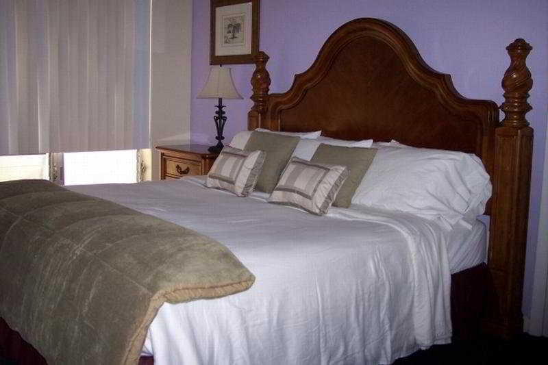 Cheston House - Clothing Optional All Male Guesthouse Φορτ Λόντερντεϊλ Εξωτερικό φωτογραφία